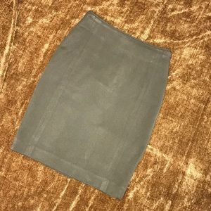 H&M size 2 Olive Skirt Gold Zipper Back w/Split